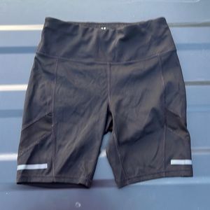 Ava athletic shorts